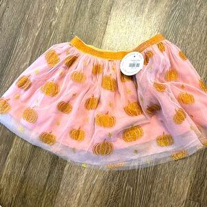 Size 6-8 pumpkin skirt